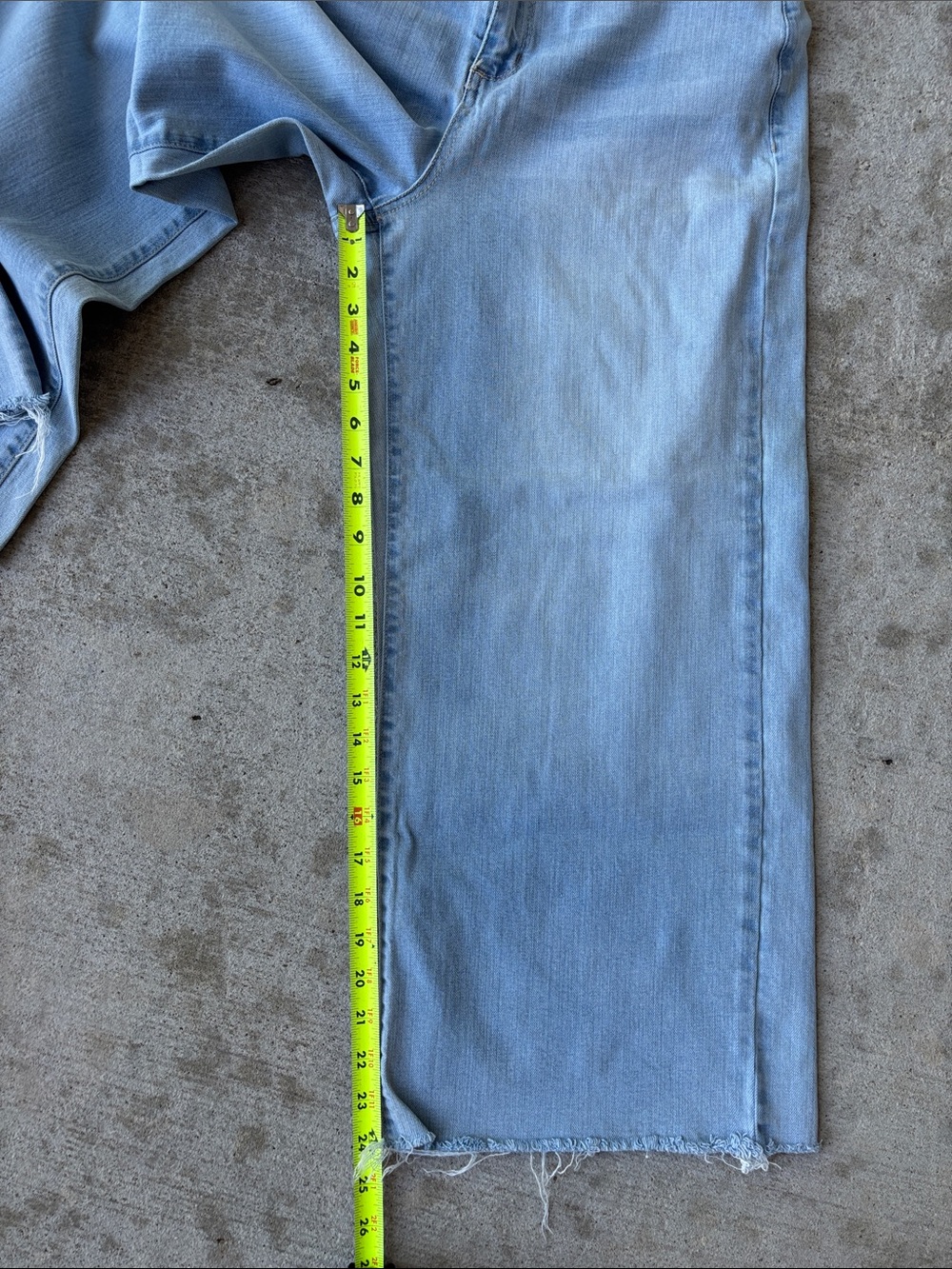 a.n.a Light Blue High Rise Wide-Leg Crop Jeans with Raw Hem - Picture 7 of 13